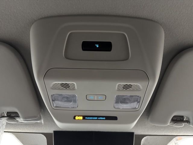 New 2025 Ford Transit 150 Low Roof RWD image 19