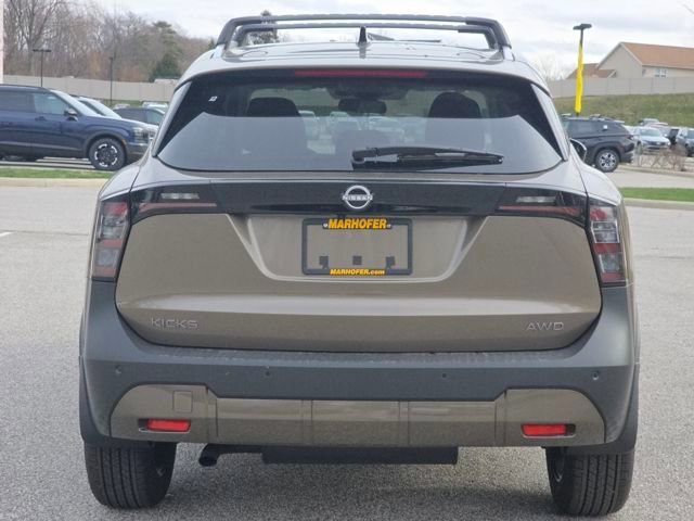 New 2026 Nissan Kicks SV image 23