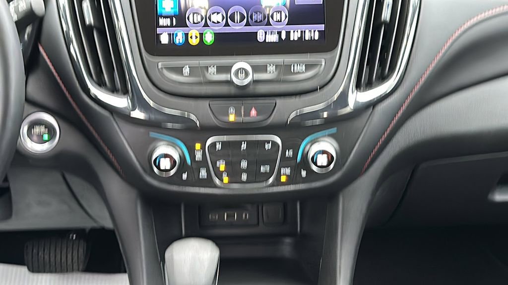 Used 2024 Chevrolet Equinox RS image 19