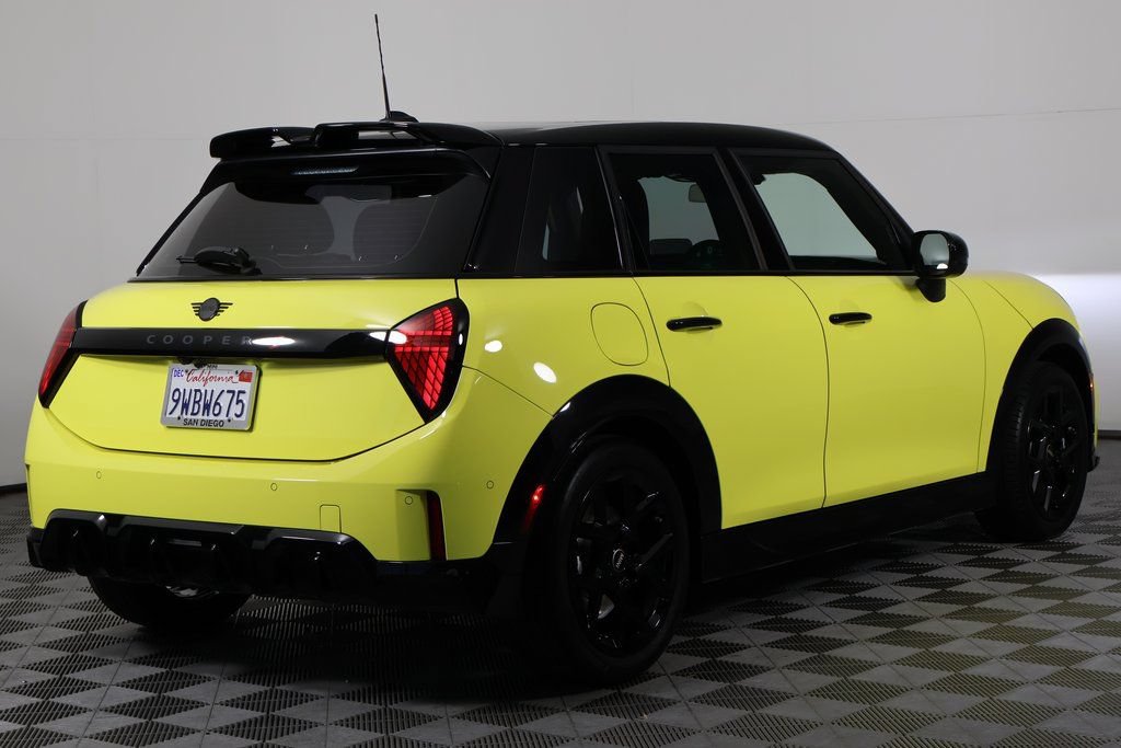 Used 2026 MINI Cooper S FWD image 4