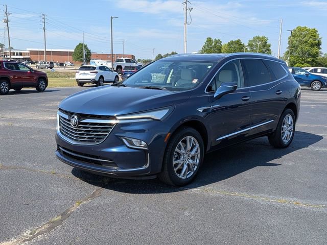 Used 2023 Buick Enclave Essence w/ Experience Buick Package image 7