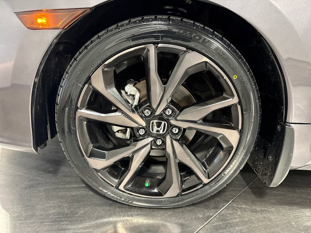 Used 2019 Honda Civic Sport image 2