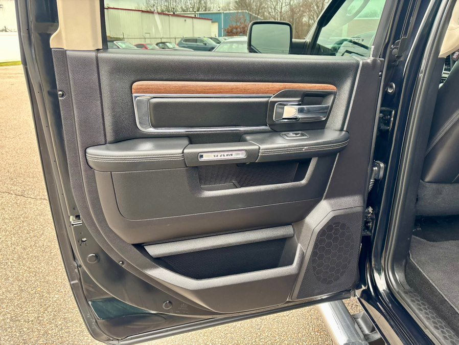 Used 2016 RAM 1500 Laramie w/ Protection Group image 16