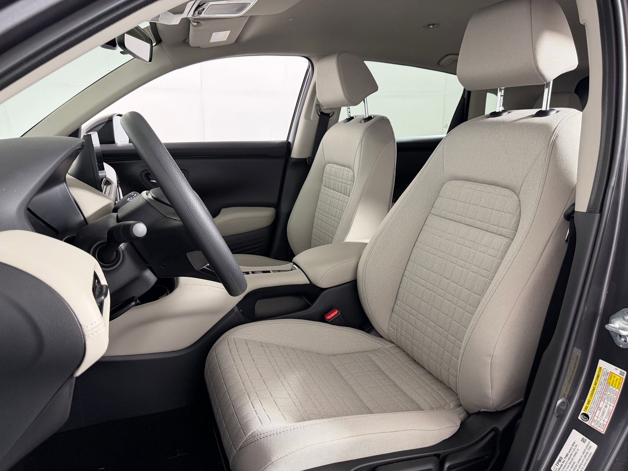 New 2026 Honda HR-V LX image 4