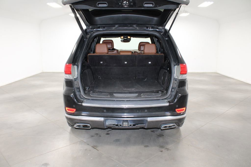 Used 2017 Jeep Grand Cherokee Summit image 16