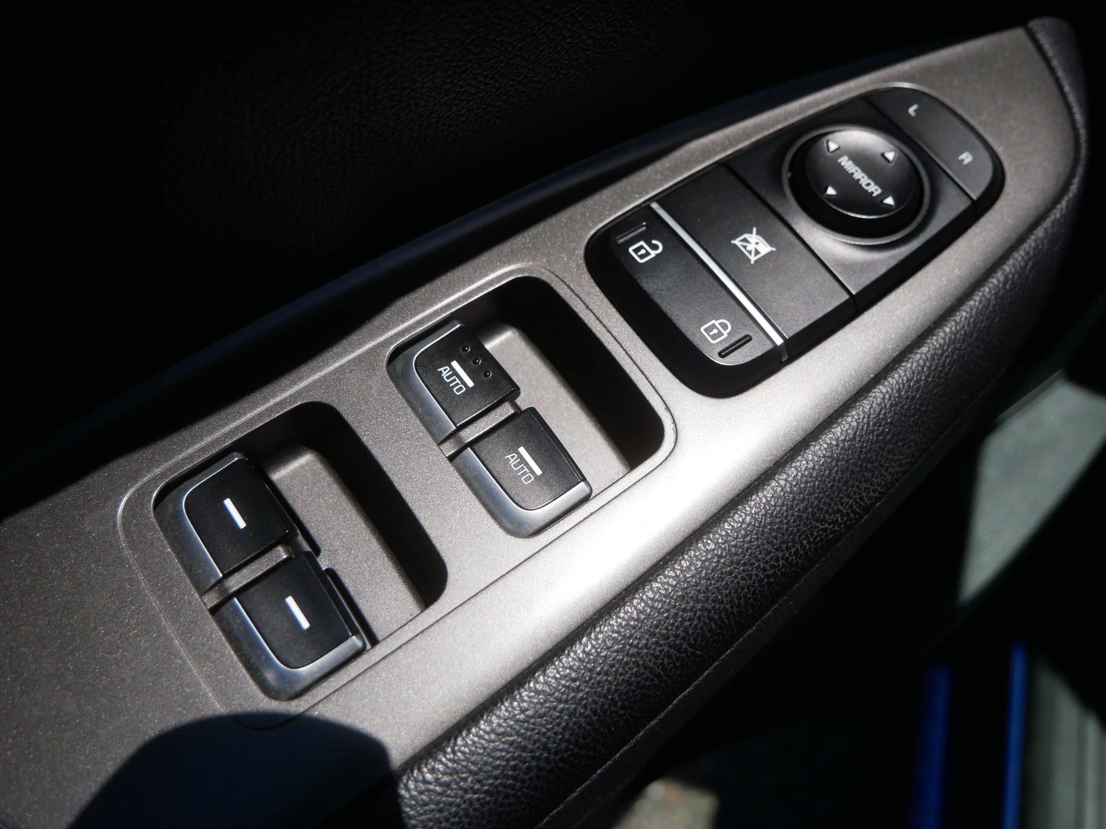 Used 2020 Kia Optima S FWD image 21