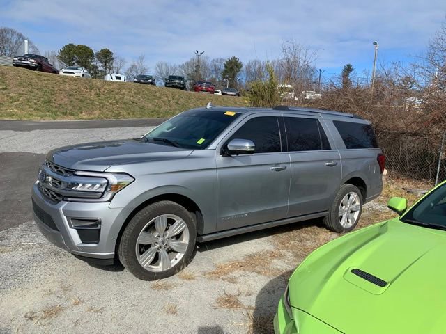 Used 2024 Ford Expedition Max Platinum image 13