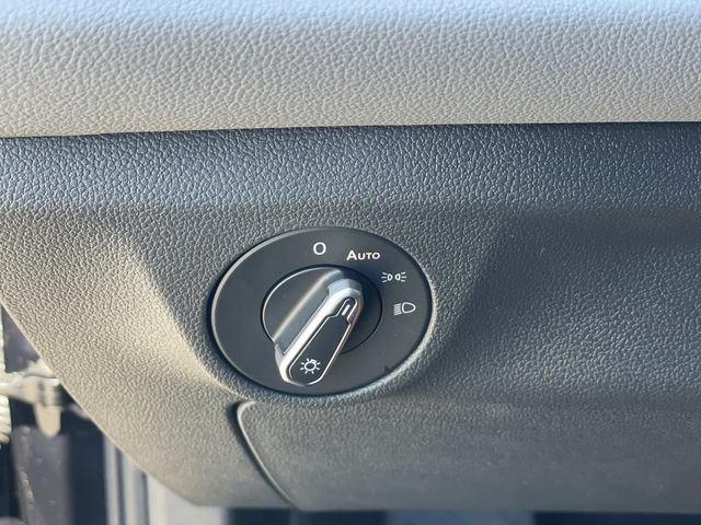 New 2026 Volkswagen Jetta SEL FWD image 20