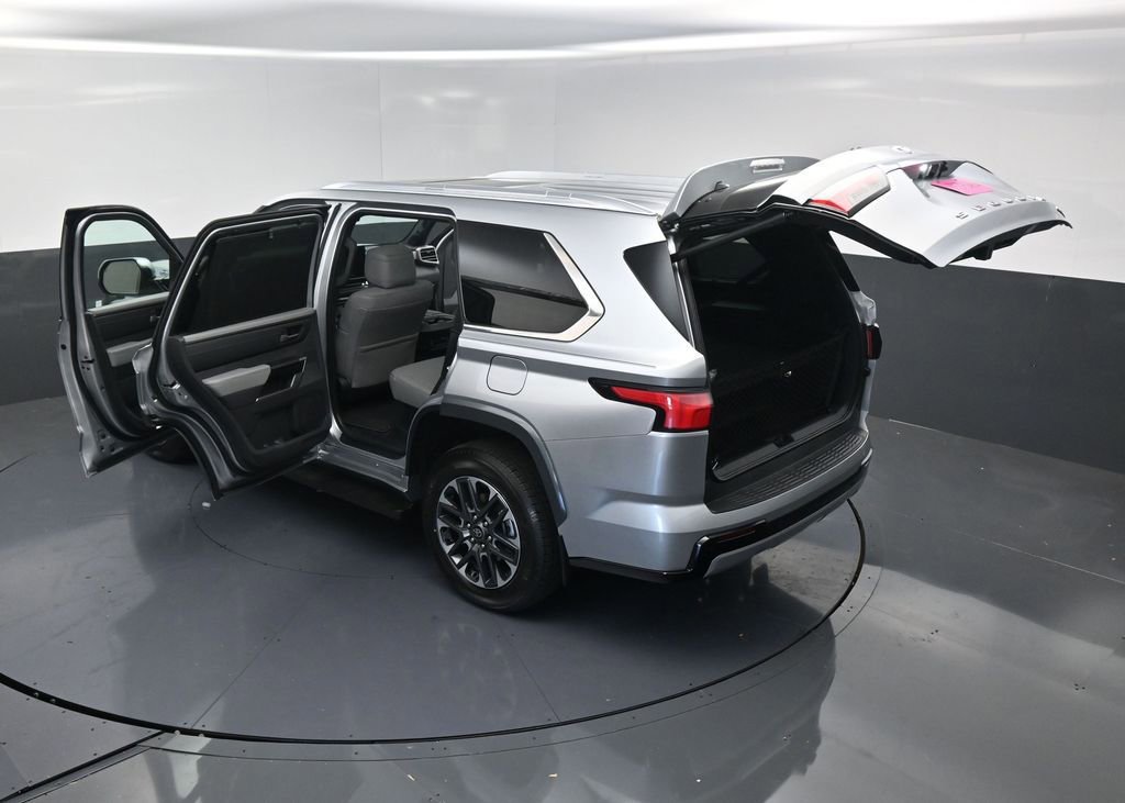 Used 2026 Toyota Sequoia Limited AWD/4WD image 43
