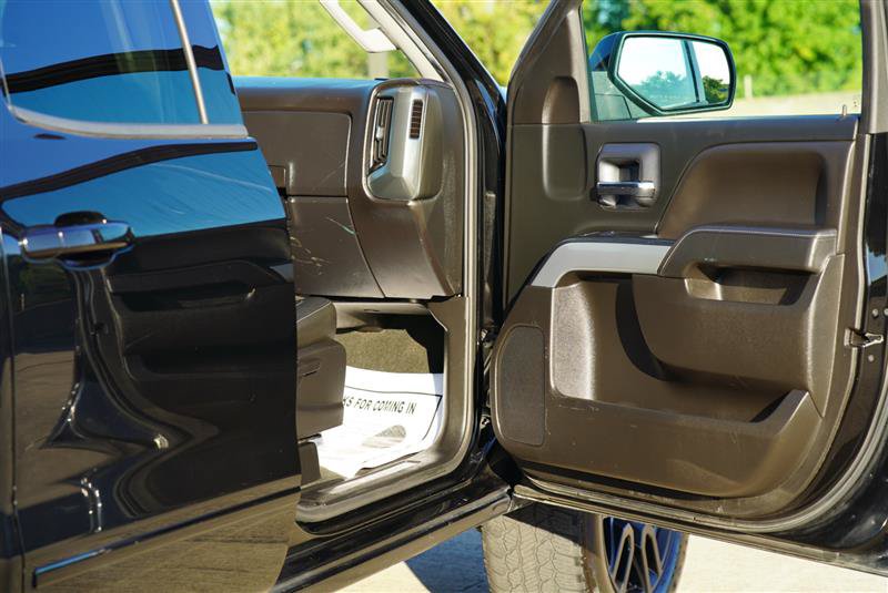 Used 2018 Chevrolet Silverado 1500 LT w/ All Star Edition AWD/4WD image 64