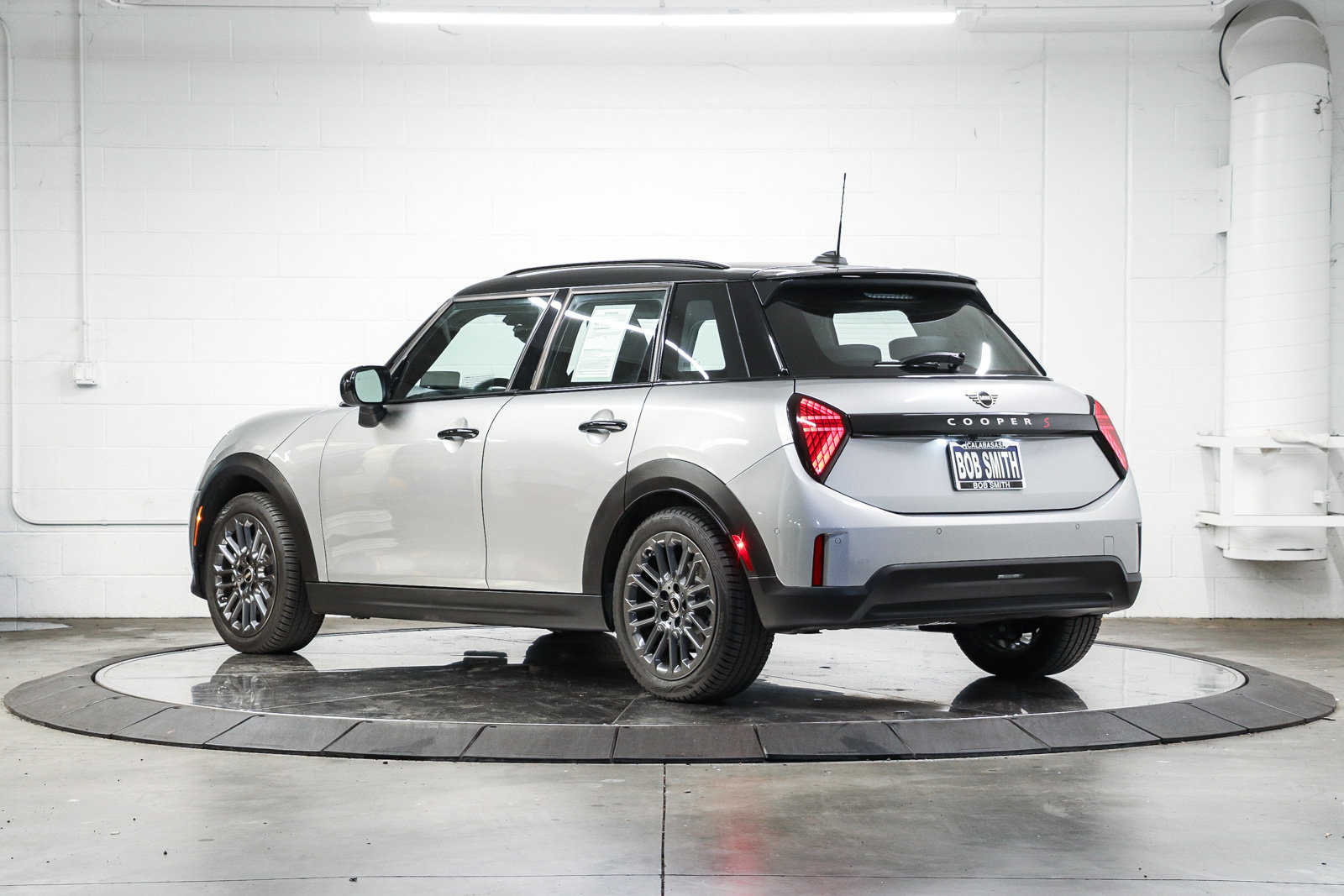 Used 2026 MINI Cooper S FWD image 4
