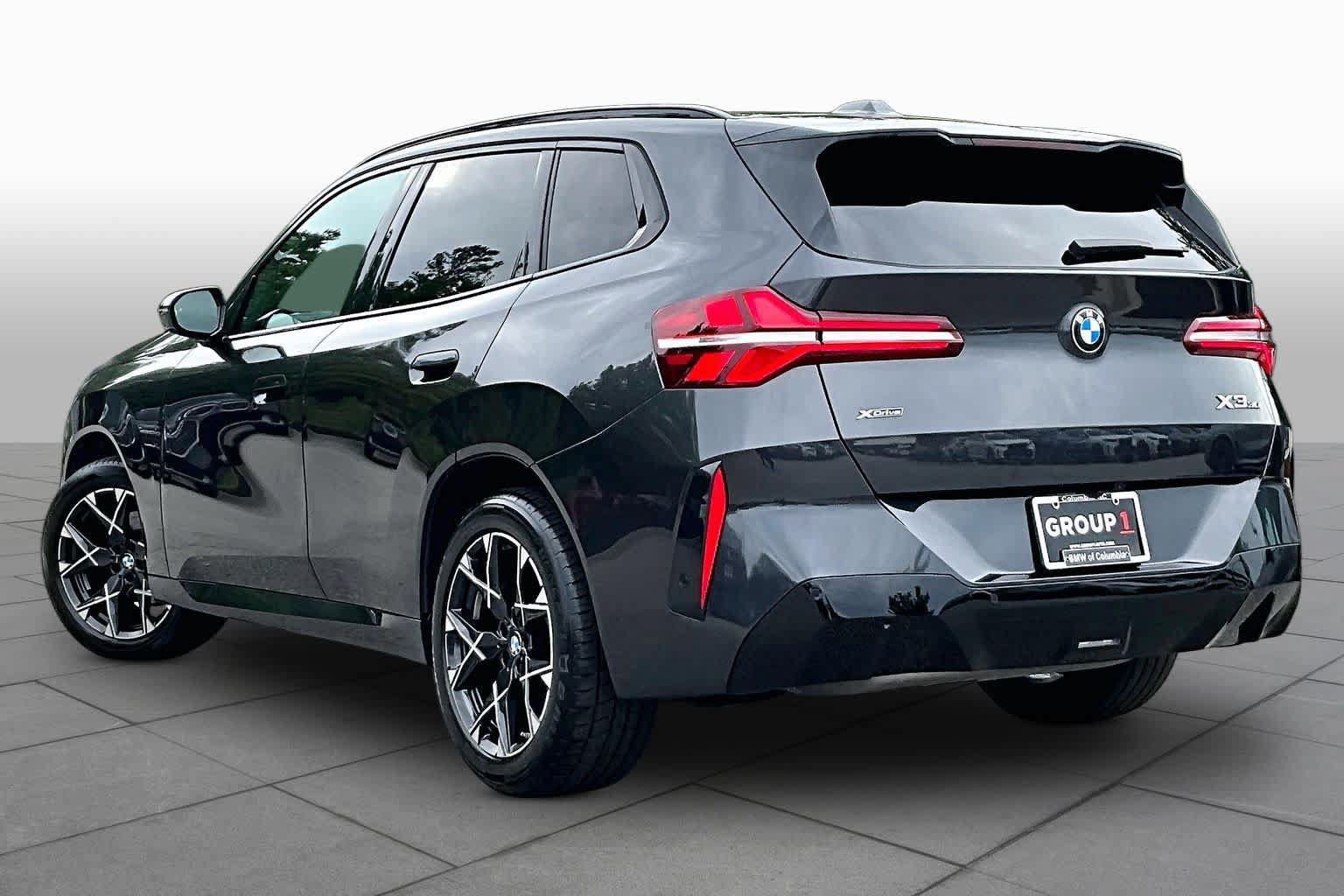 Used 2025 BMW X3 xDrive30i w/ Premium Package AWD/4WD image 11