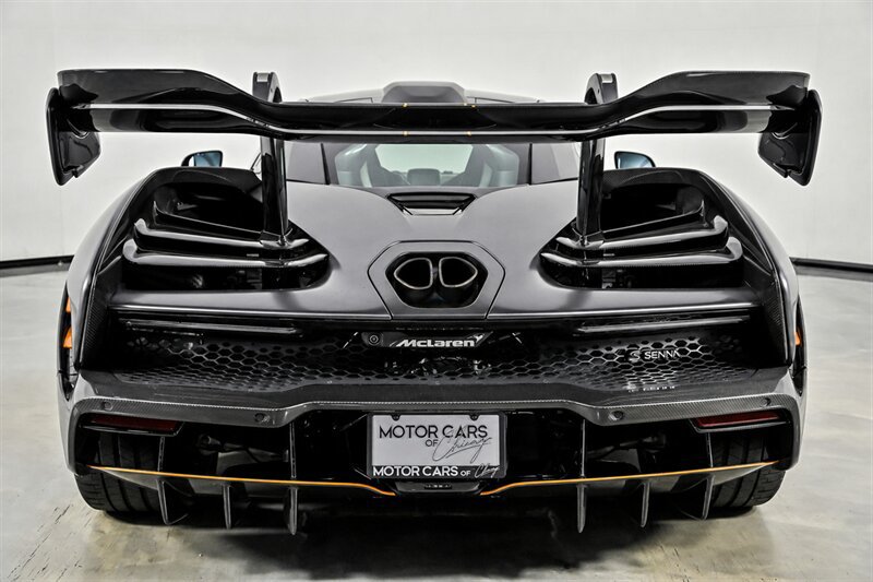 Used 2019 McLaren Senna RWD image 6