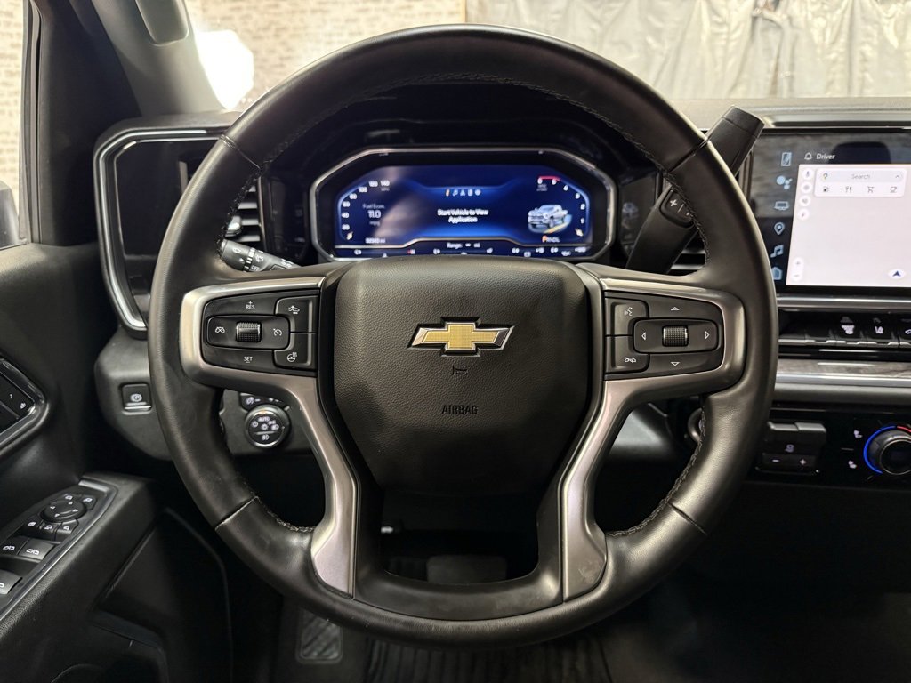 Used 2024 Chevrolet Silverado 2500 LTZ image 17