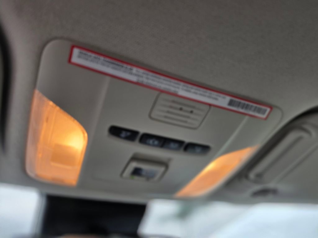 Used 2022 Toyota Corolla LE w/ Carpet Mat Package (TMS) image 26