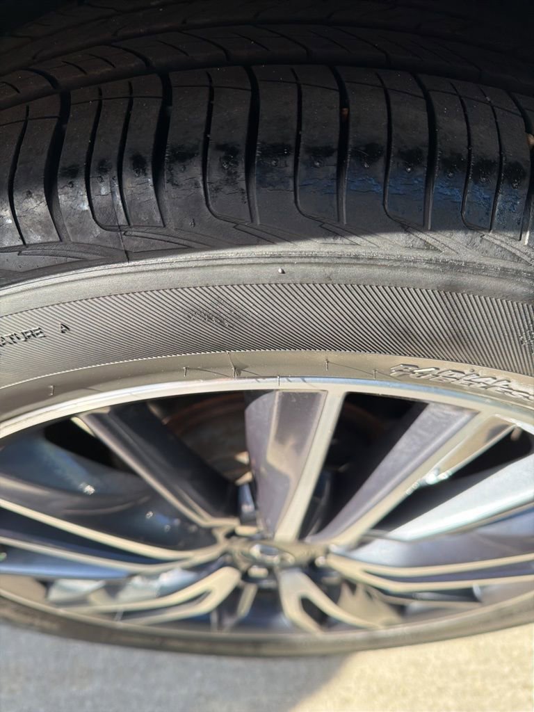 Used 2018 INFINITI QX60 Base w/ Premium Plus Package image 16