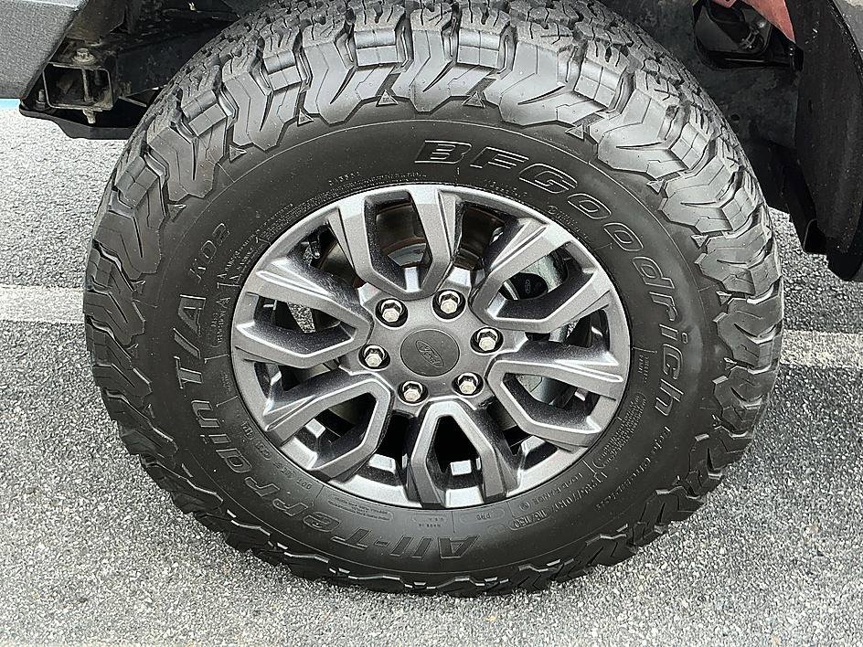 Used 2022 Ford Ranger XLT w/ Equipment Group 302A High AWD/4WD image 8