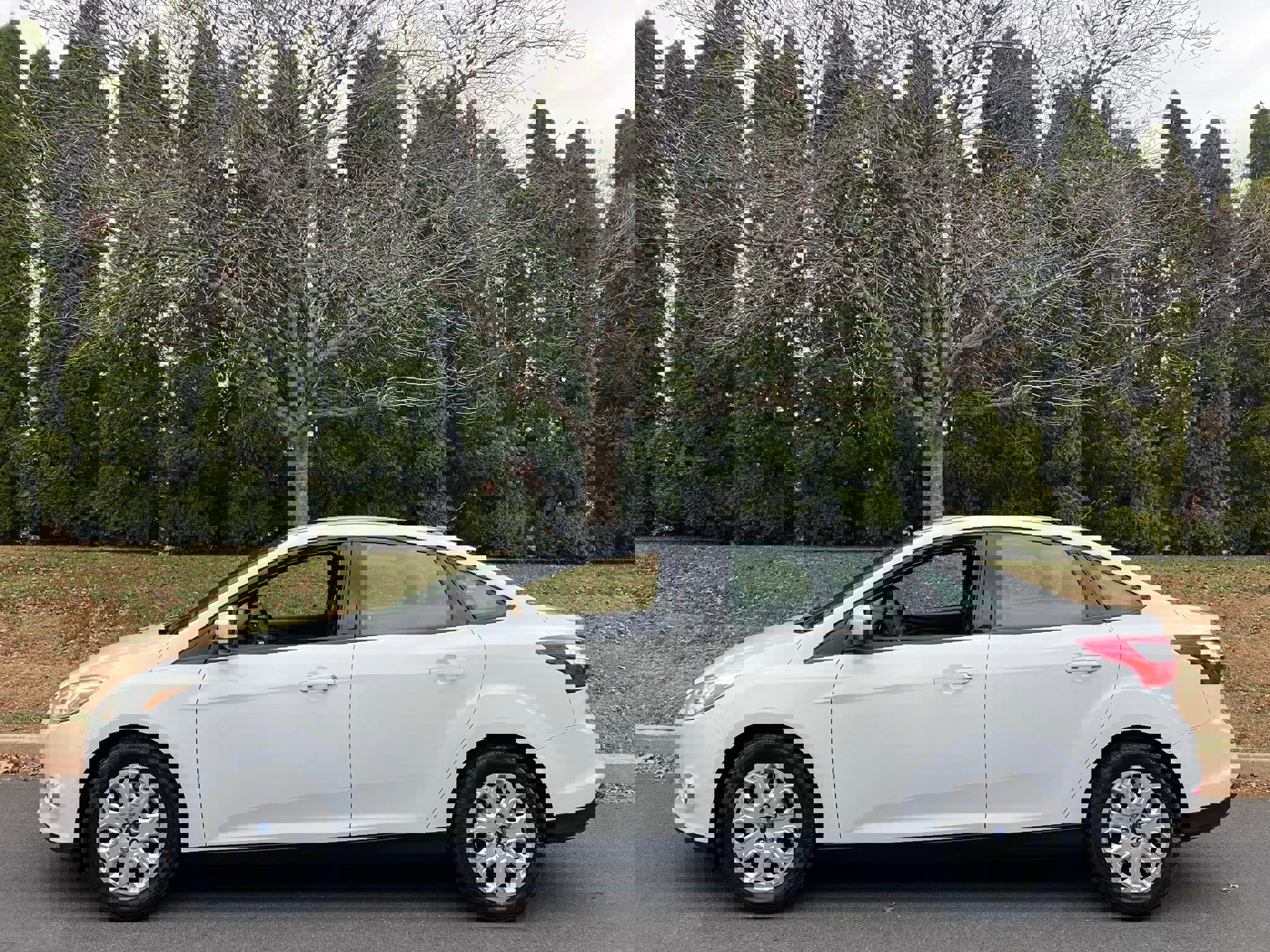 Used 2012 Ford Focus SE image 32