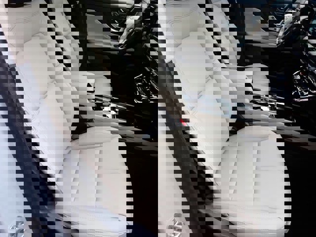 New 2026 Lincoln Corsair Premiere image 11