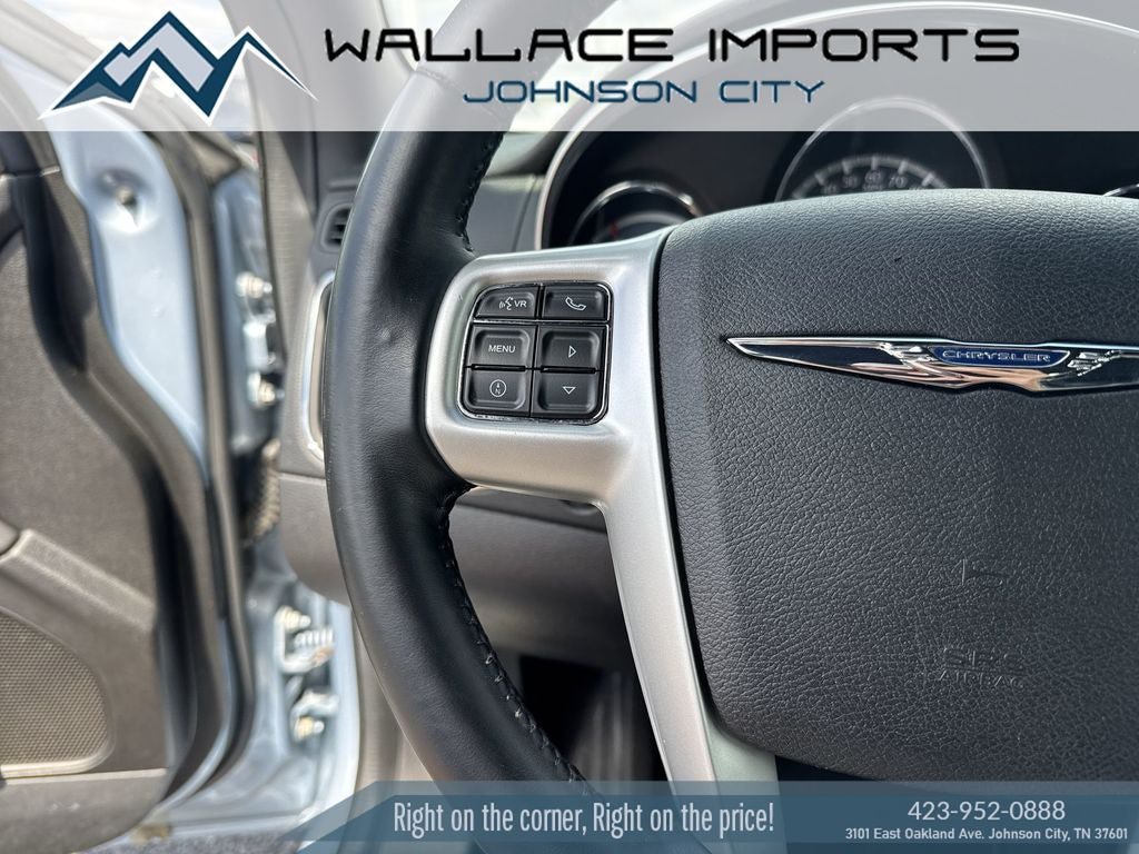 Used 2014 Chrysler 200 Limited FWD image 26