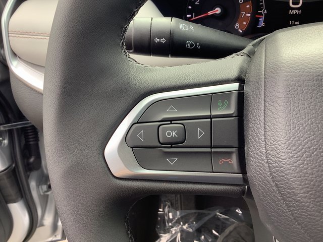 New 2026 Jeep Compass Limited image 13