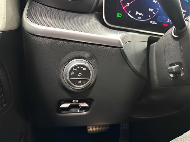 Used 2025 Mercedes-Benz C 300 4MATIC Sedan image 16