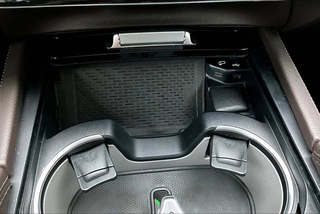 Used 2021 Mercedes-Benz GLS 450 4MATIC image 23