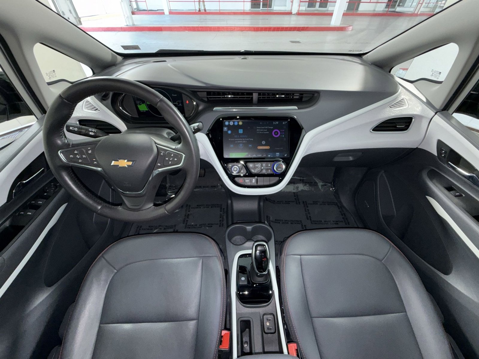 Used 2021 Chevrolet Bolt Premier w/ Infotainment Package FWD image 22