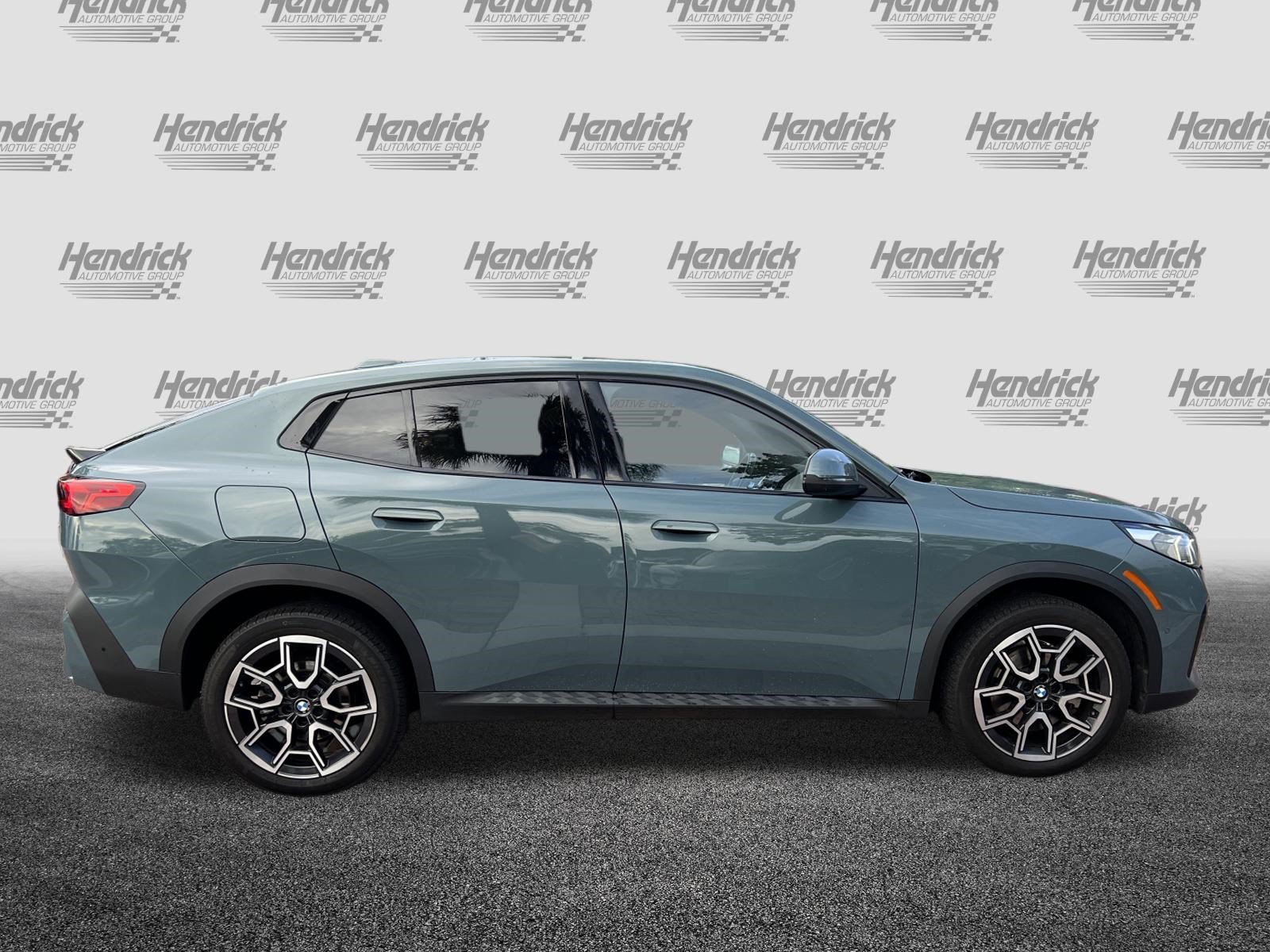 Certified 2025 BMW X2 xDrive28i AWD/4WD image 11