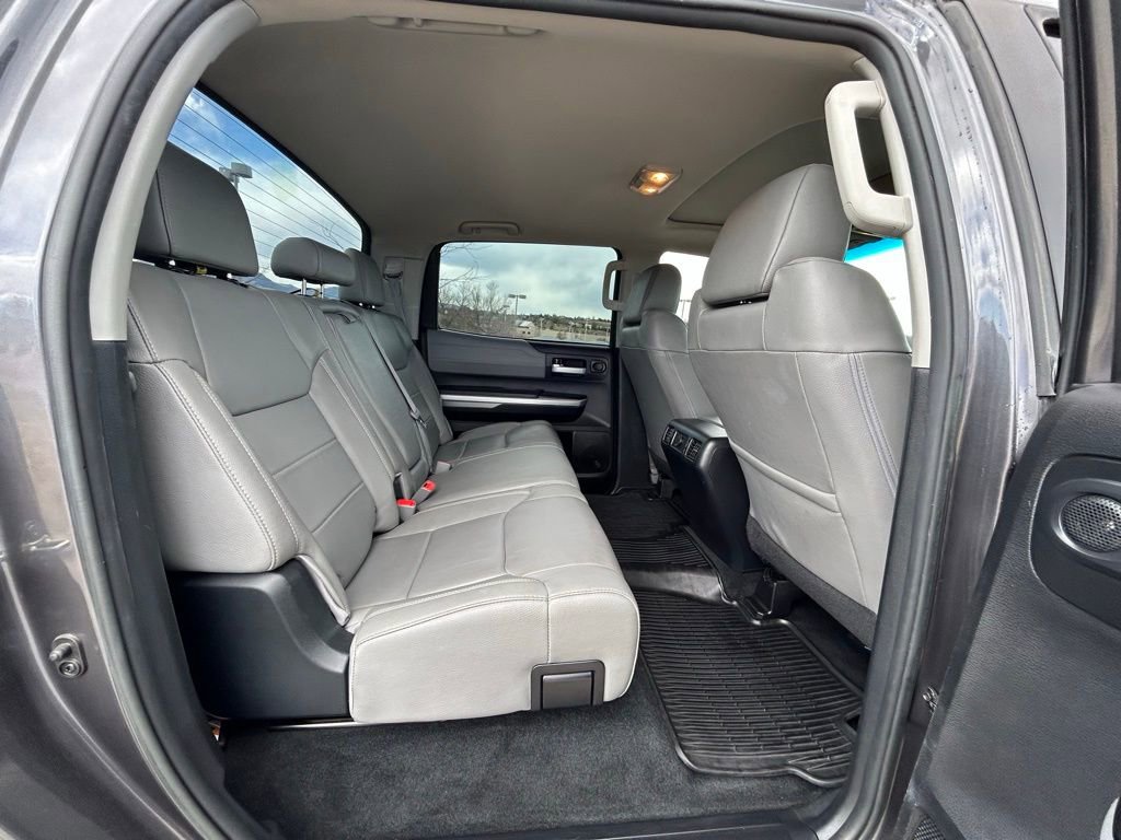 Used 2017 Toyota Tundra Limited w/ Limited Premium Package AWD/4WD image 31