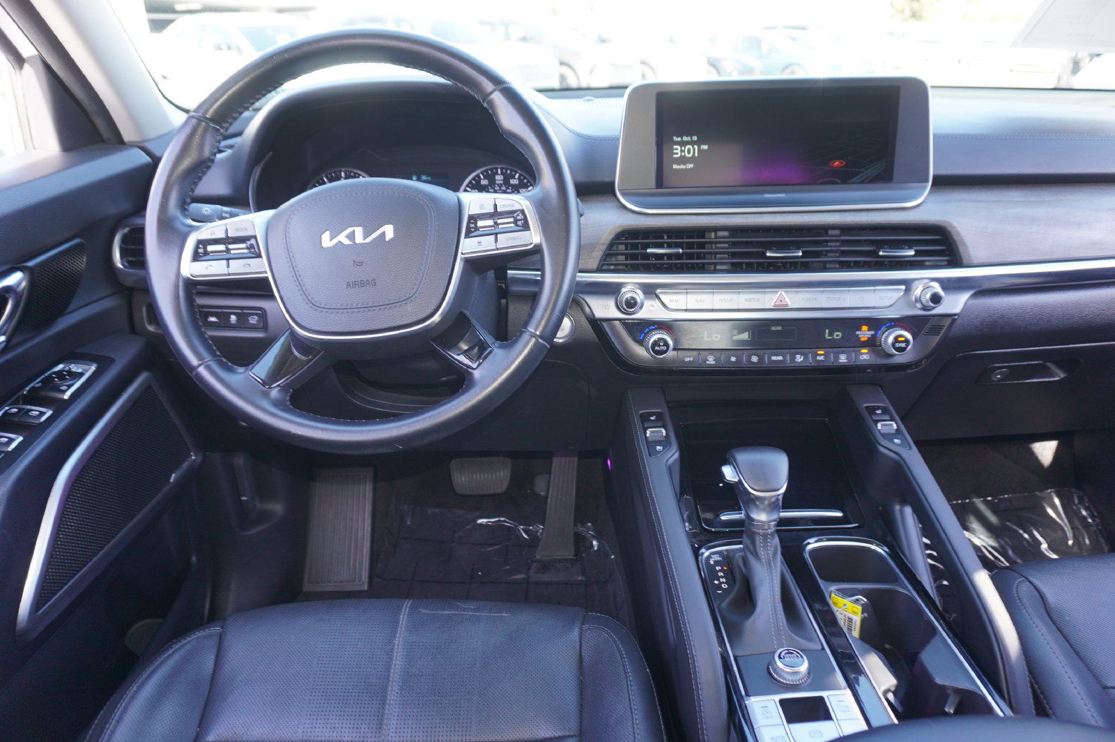 Used 2022 Kia Telluride EX w/ EX Premium Package FWD image 15