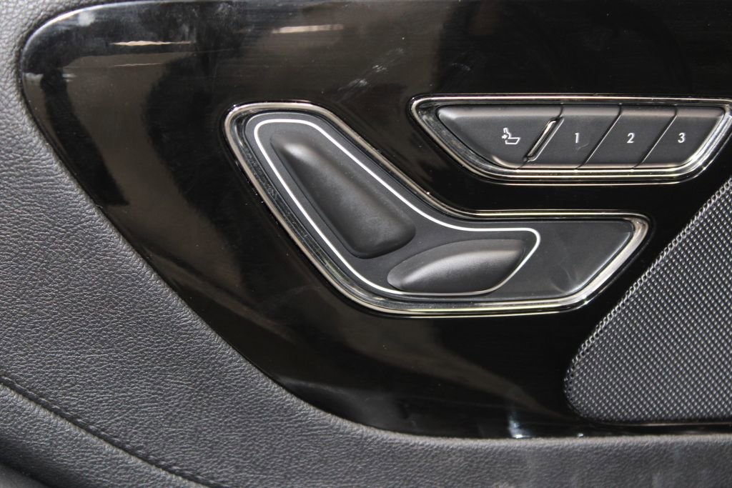 Used 2023 Lincoln Aviator Reserve w/ Jet Appearance Package image 17