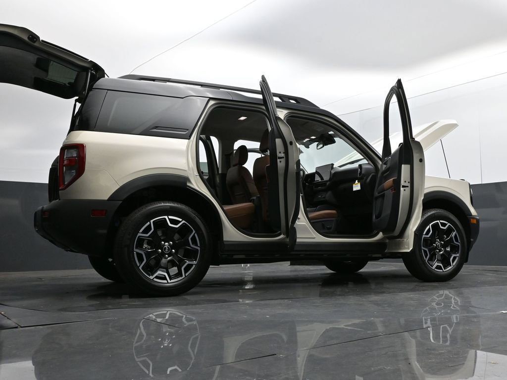 New 2025 Ford Bronco Sport Outer Banks w/ Outer Banks Tech Package+ image 35