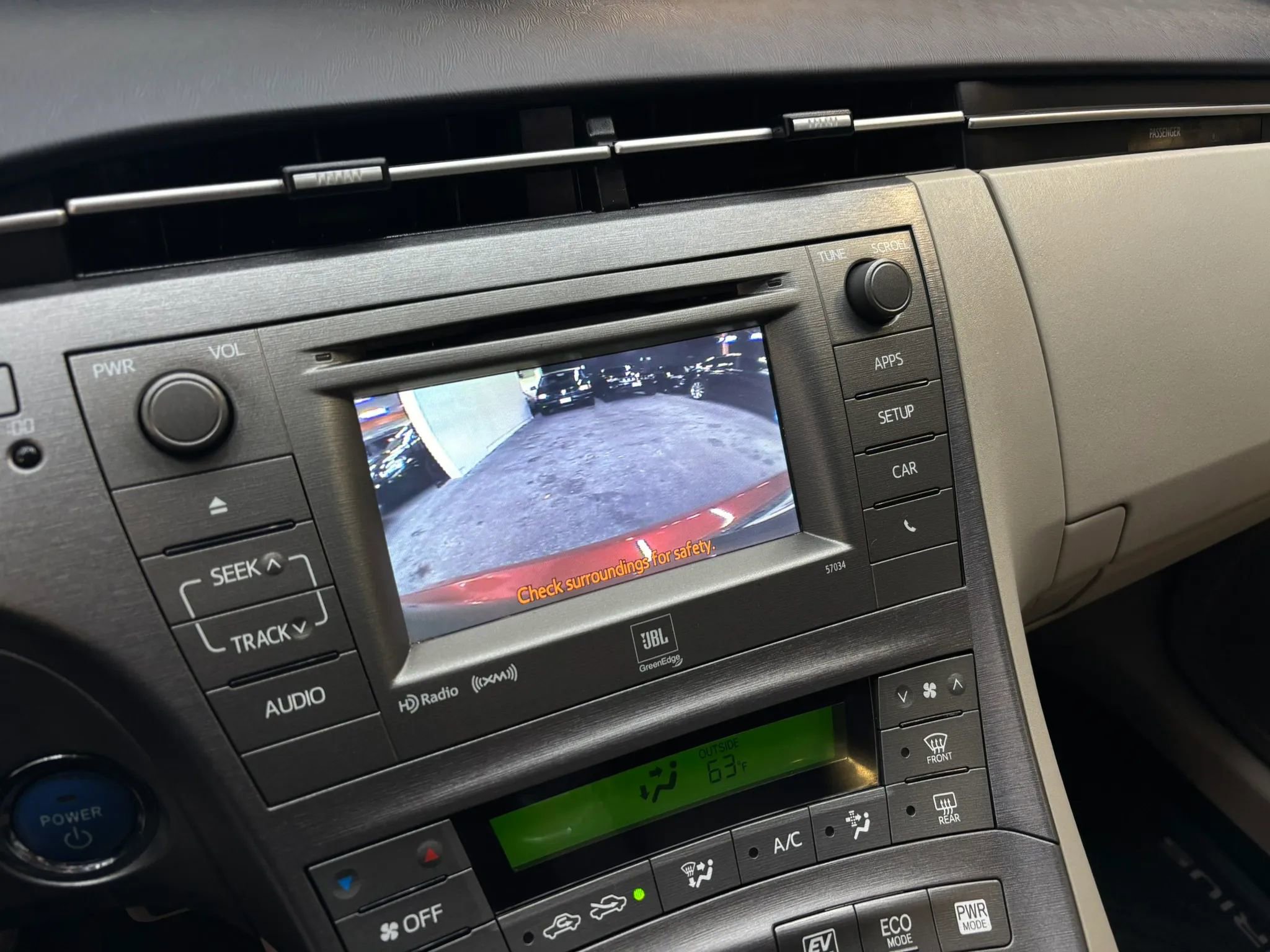 Used 2014 Toyota Prius Four FWD image 19