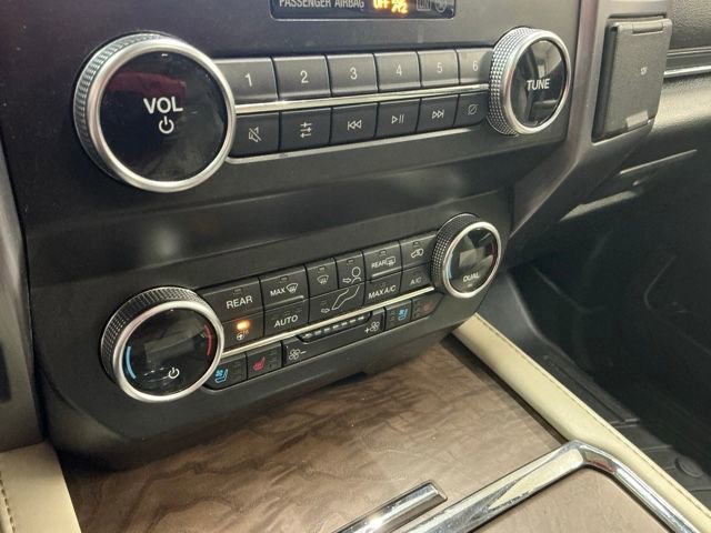 Used 2020 Ford Expedition Platinum image 22