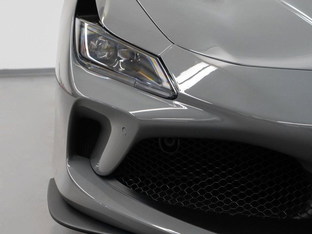 Used 2022 Ferrari F8 Tributo image 12