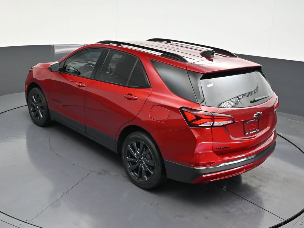 Used 2023 Chevrolet Equinox RS image 17