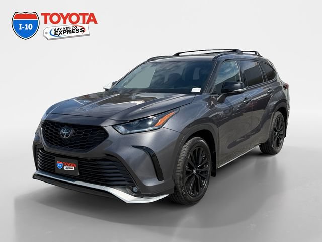 Certified 2024 Toyota Highlander XSE FWD image 1