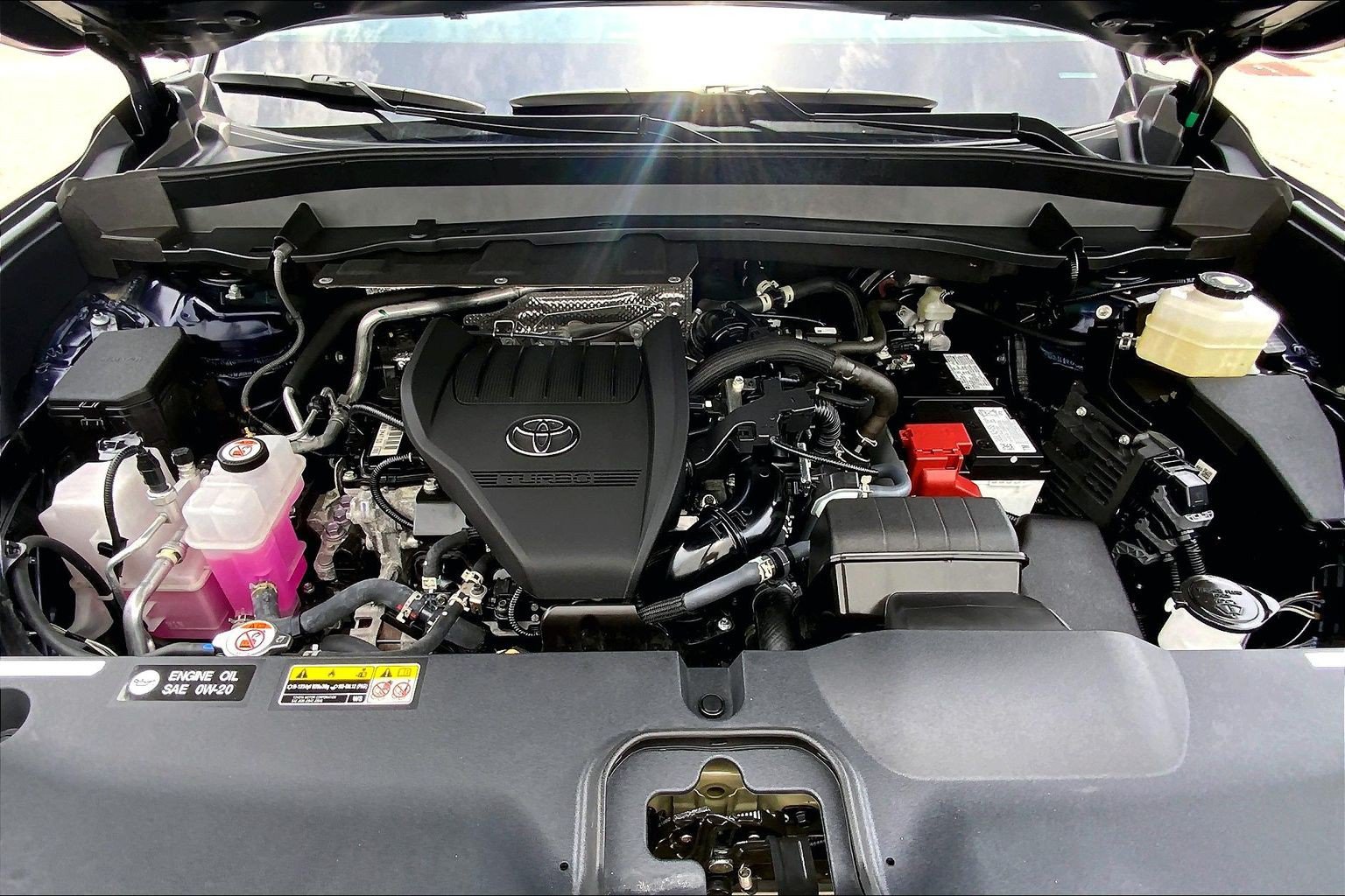 Used 2025 Toyota Grand Highlander AWD image 13
