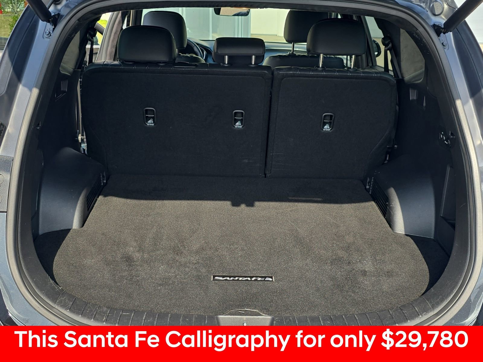 Used 2023 Hyundai Santa Fe Calligraphy image 18