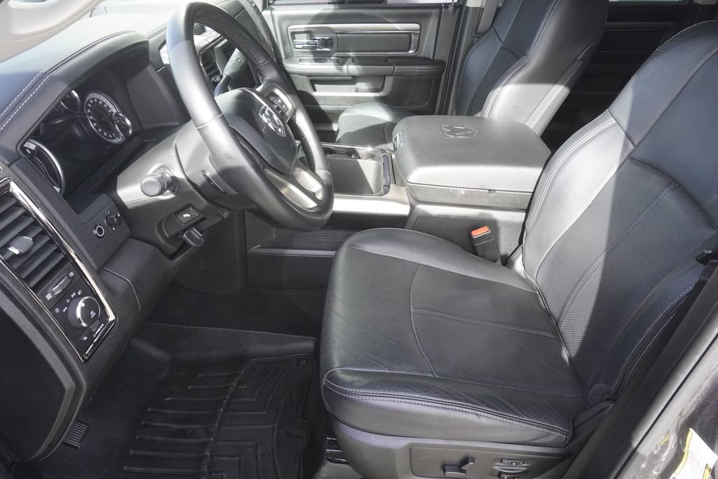 Used 2018 RAM 2500 Laramie w/ Sport Appearance Group image 18