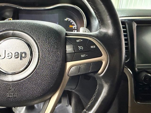 Used 2015 Jeep Grand Cherokee Laredo w/ Quick Order Package 23E AWD/4WD image 14