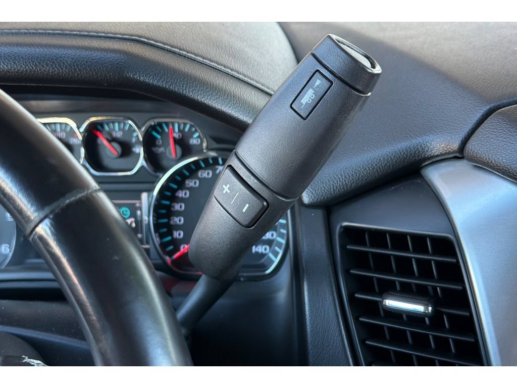 Used 2015 Chevrolet Tahoe LT RWD image 24