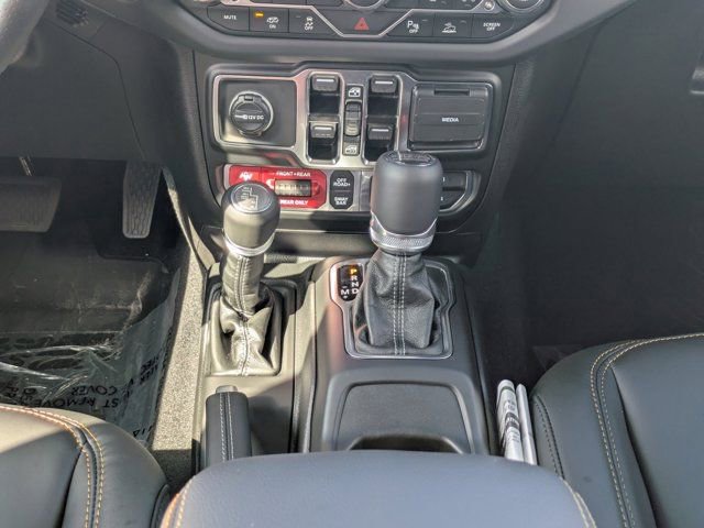 New 2025 Jeep Wrangler Unlimited Rubicon 392 image 16