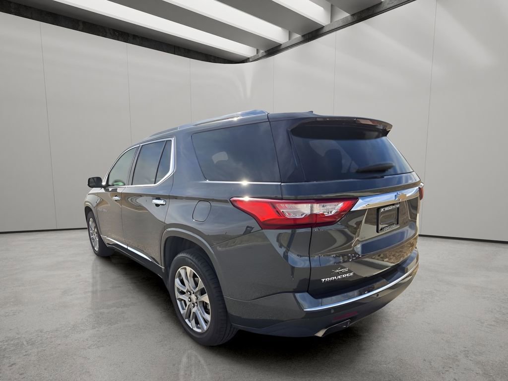 Used 2019 Chevrolet Traverse Premier w/ Driver Confidence II Package image 3