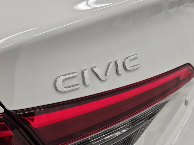 Used 2023 Honda Civic EX image 7