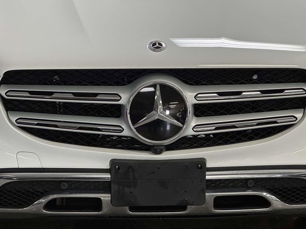 Used 2022 Mercedes-Benz GLC 300 4MATIC image 8