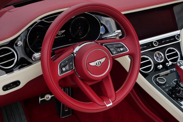 Used 2021 Bentley Continental GT AWD/4WD image 29