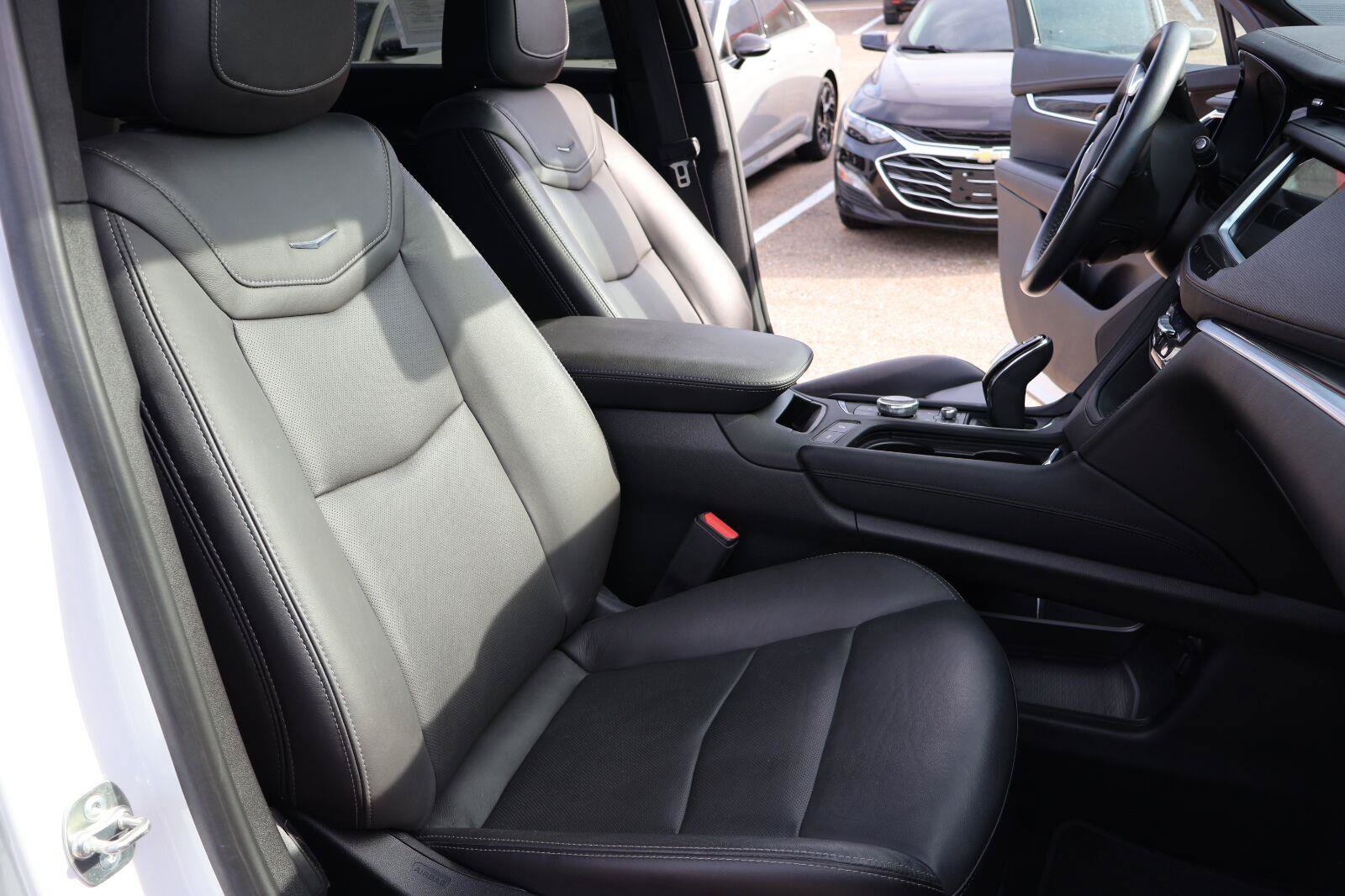 Used 2024 Cadillac XT5 Premium Luxury FWD image 20