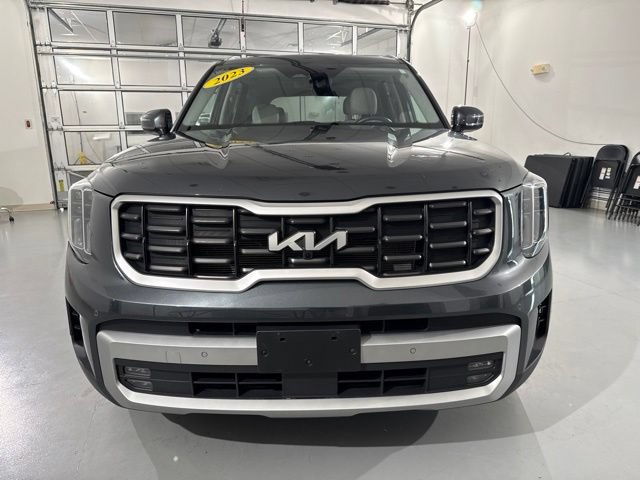 Used 2023 Kia Telluride SX Prestige AWD/4WD image 2